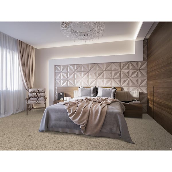 Next Level - Rise - Beige 25 oz. SD Polyester Pattern Installed Carpet