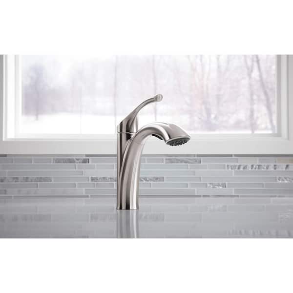 Mistos Single-Handle Pull-Out Sprayer Kitchen Faucet In Stainless Steel