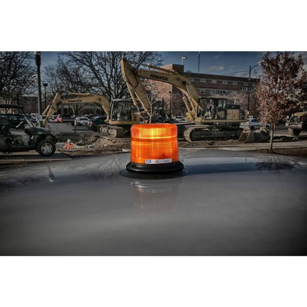 SAE Class 1 Temporary Mount Medium Profile LED Beacon