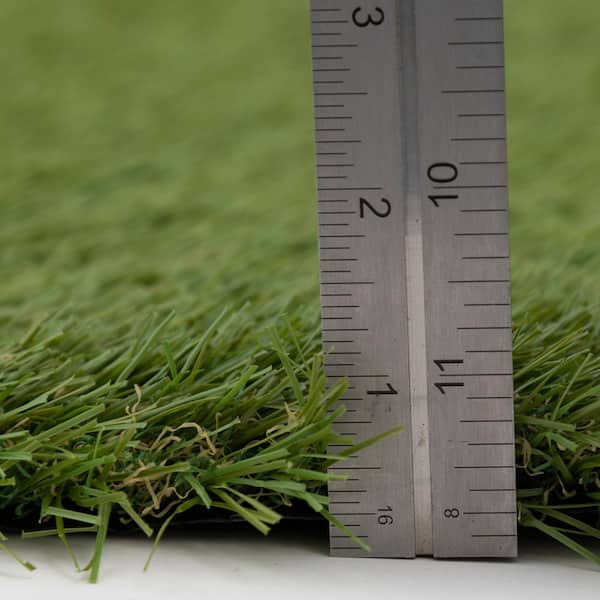 5 ft. x 7.5 ft. Lt. Green Artificial Grass Rug