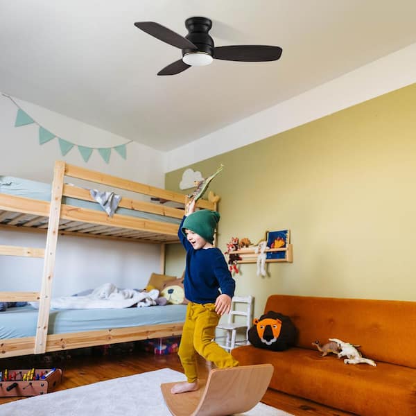 Trendsetter 44 in. Dimmable LED Indoor/Outdoor Black Smart Ceiling Fan with Light and Remote, Works w/Alexa/Google Home