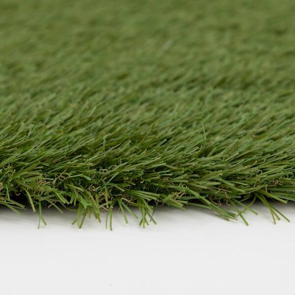 5 ft. x 7.5 ft. Lt. Green Artificial Grass Rug