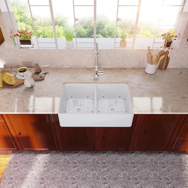 White Fireclay 32 in. Double Bowl Farmhouse Apron Front Kitchen Sink