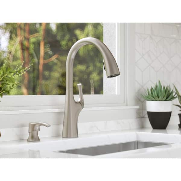 Ladera Single-Handle Pull Down Sprayer Kitchen Faucet with Soap Dispenser in Spot Defense Stainless Steel