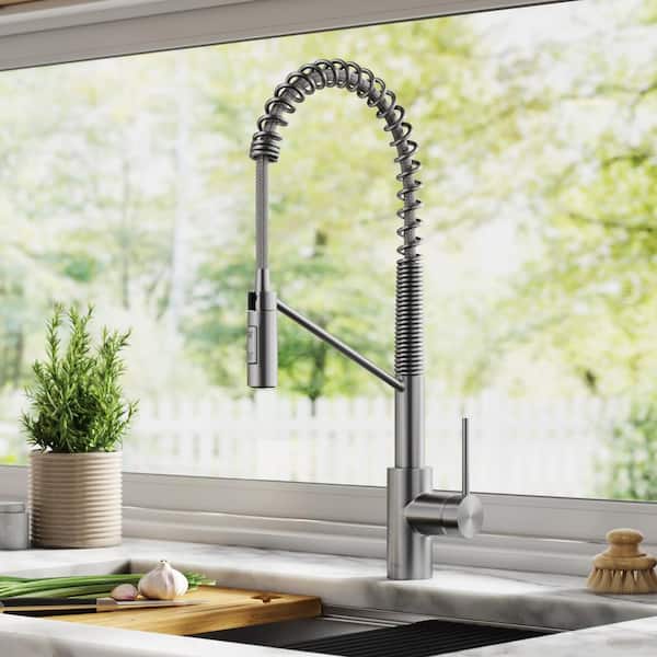 Oletto Single-Handle Pull-Down Sprayer Kitchen Faucet in all-Brite Spot-Free Stainless Steel