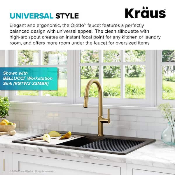 Oletto Single-Handle Pull-Down Sprayer Kitchen Faucet in Brushed Brass