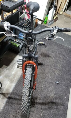 bicycle Diamondback Black