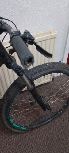 specialized full suspension mountain bike medium