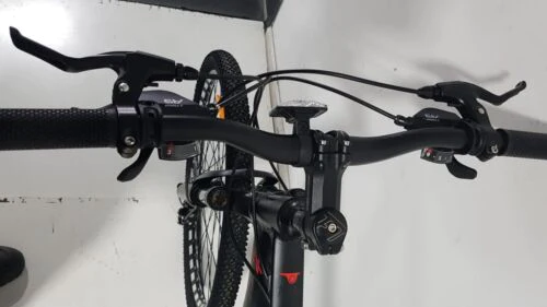 700c Hybrid road bike front suspension, dual disc 27 speed (3*9)