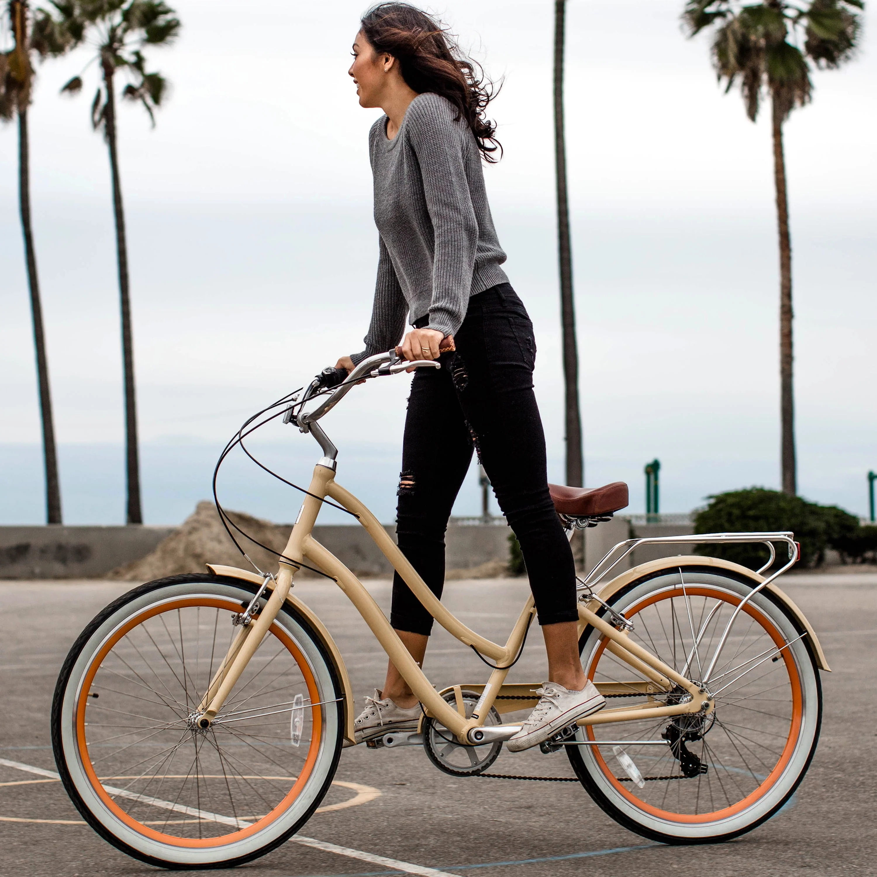 sixthreezero Every journey Women's 7-Speed Step-Through Hybrid Cruiser Bicycle, 26 In. Wheels and 17.5 In. Frame, Cream