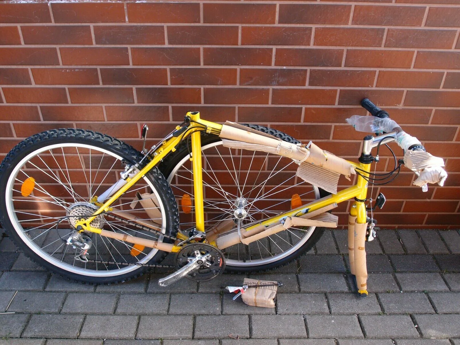 NOS MTB bike 21 in Re Act Shimano Alivio Shimano Acera X Tektro