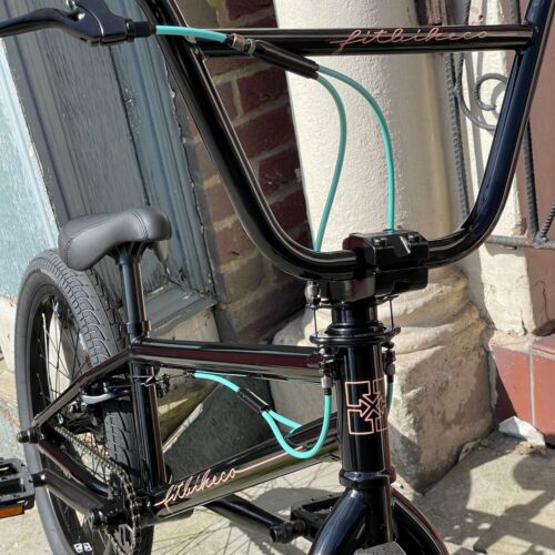 Fit Bike Co 2023 PRK MD 20.5" Toptube Park BMX Bike Gloss Black