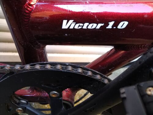 OYAMA VICTOR 1.0 FOLDING BIKE. VERY LIGHT WEIGHT.