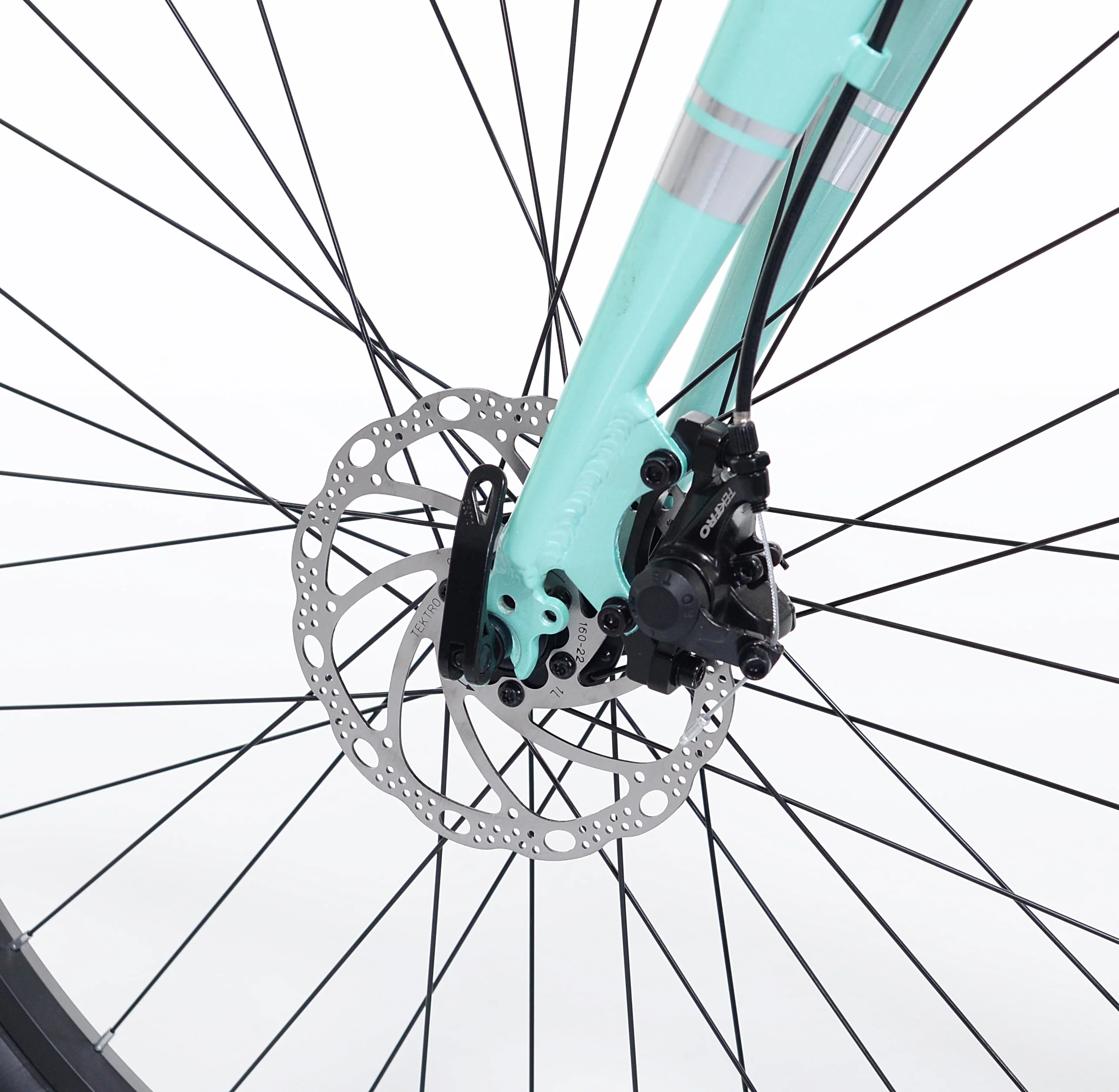 Kent Bicycles 27.5 in. Wanderer Women's Aluminum All-Terrain Bike, Light Blue