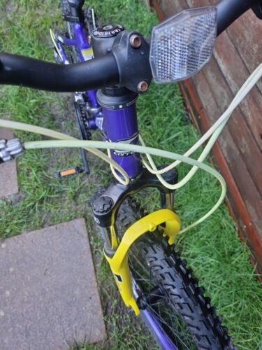 Carrera Luna 24. 2015 Model Lightweight Girls Mountain Bike. Ages 8-10 Approx.