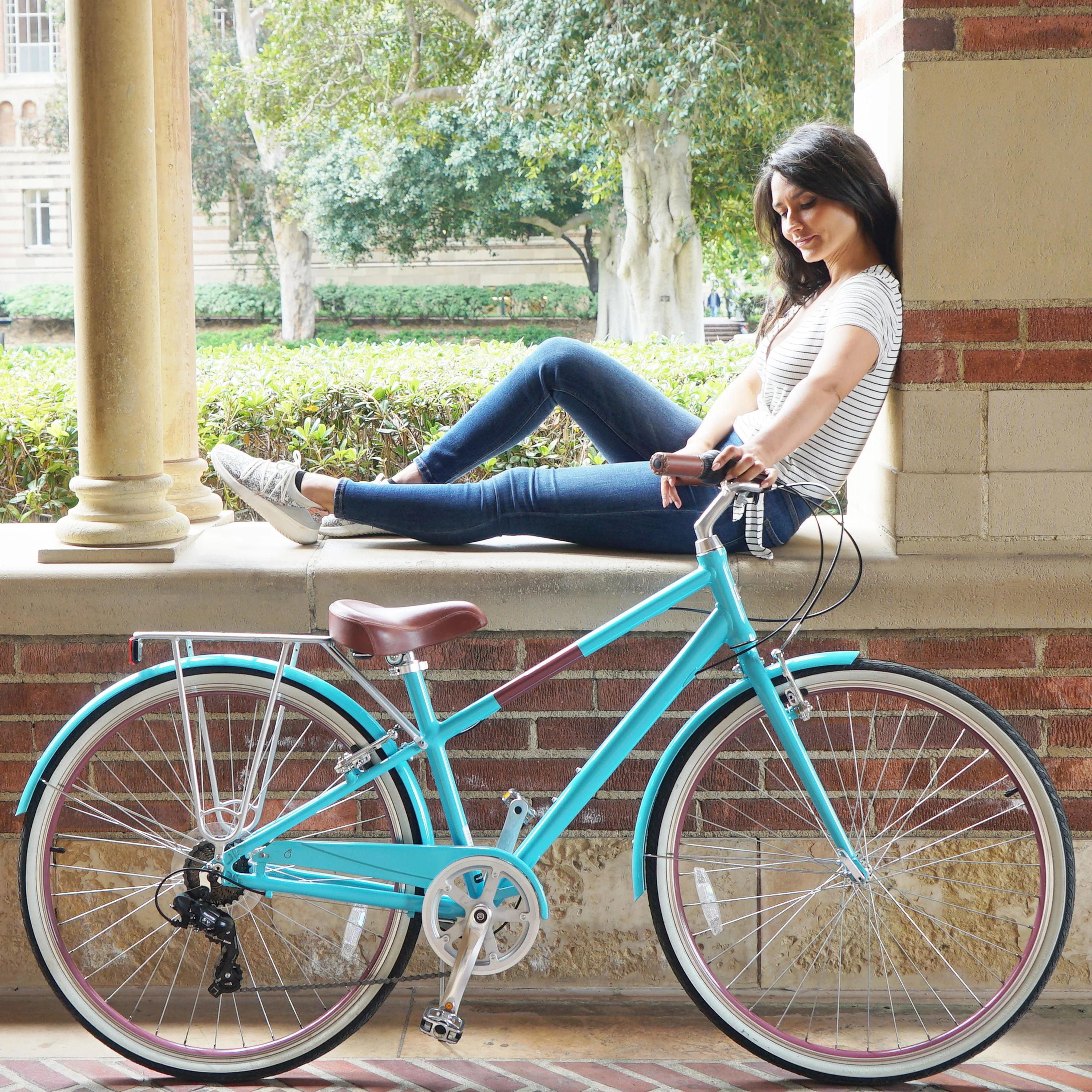 sixthreezero Reach Your Destination Women's 7-Speed Hybrid Bike with Rear Rack, 28 In. Wheels, Teal Blue