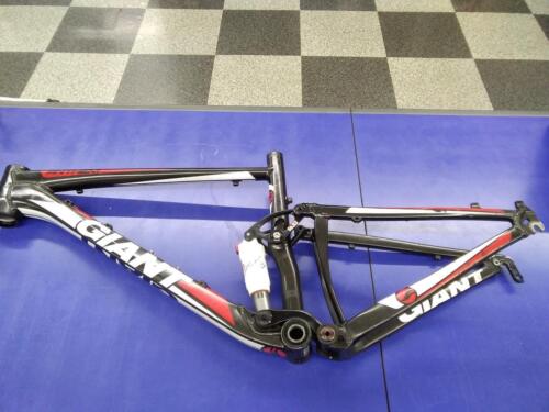 GIANT ANTHEM 4.0 Mountain Bike Frame Size 39