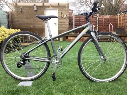 Trek 7.3 FX Hybrid Bike size XS
