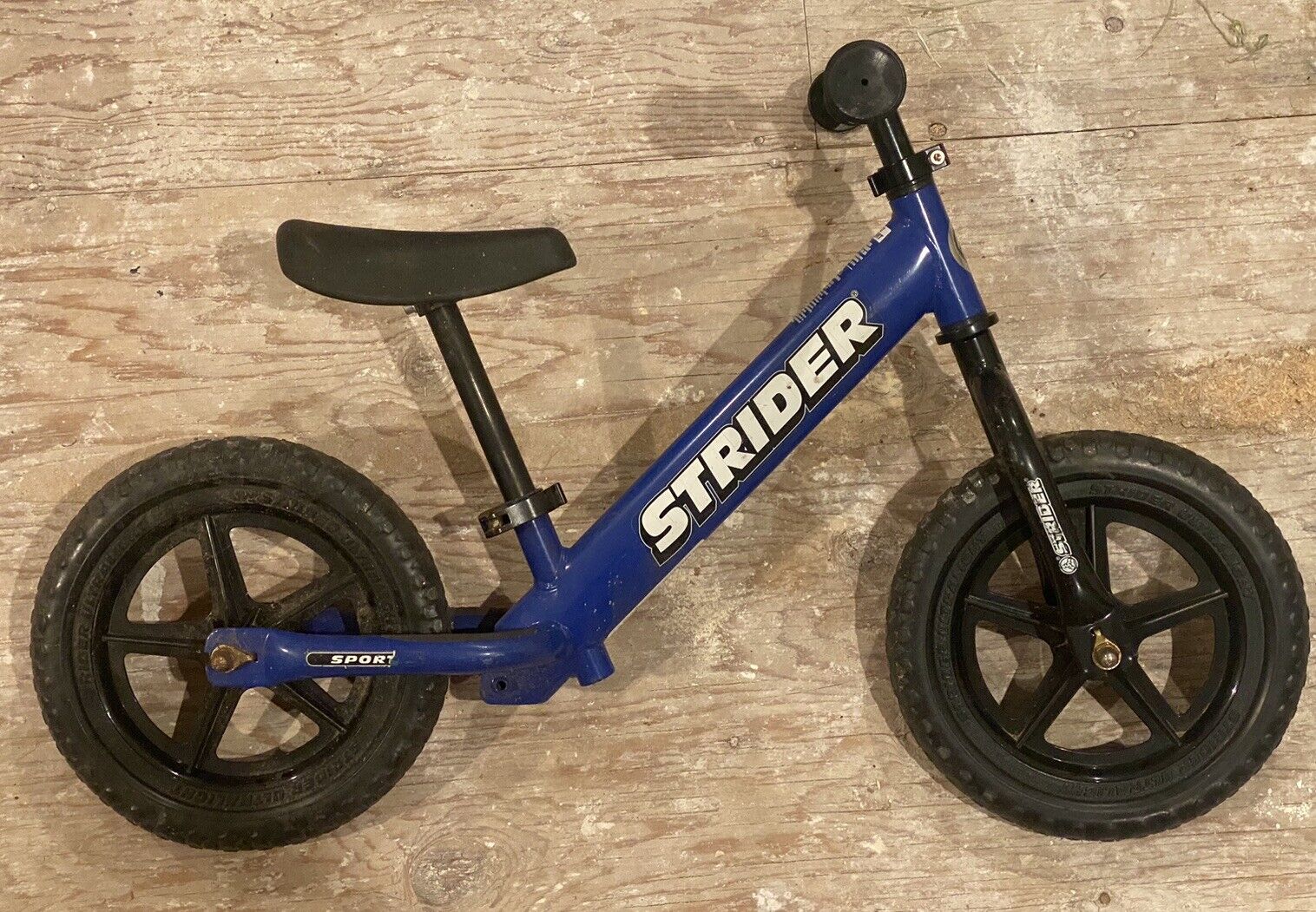 STRIDER 12 Balance Bike, Childs Beginner, Blue Bicycle