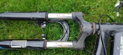 Specialized Hotrock Kids Bike blue black Project Bik 20 inch wheels,spare tyres