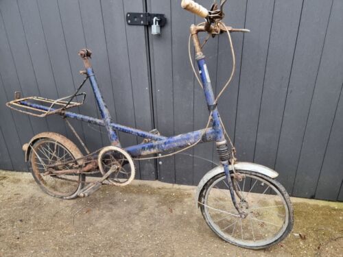 Blue Moulton Deluxe 4 Speed Bicycle Project