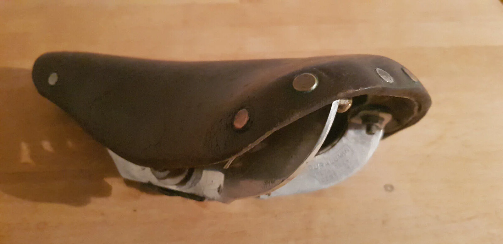 IDEAL SADDLE IDEAL TB 58 PROFESSIONAL RAIL DURALUMIN SADDLE