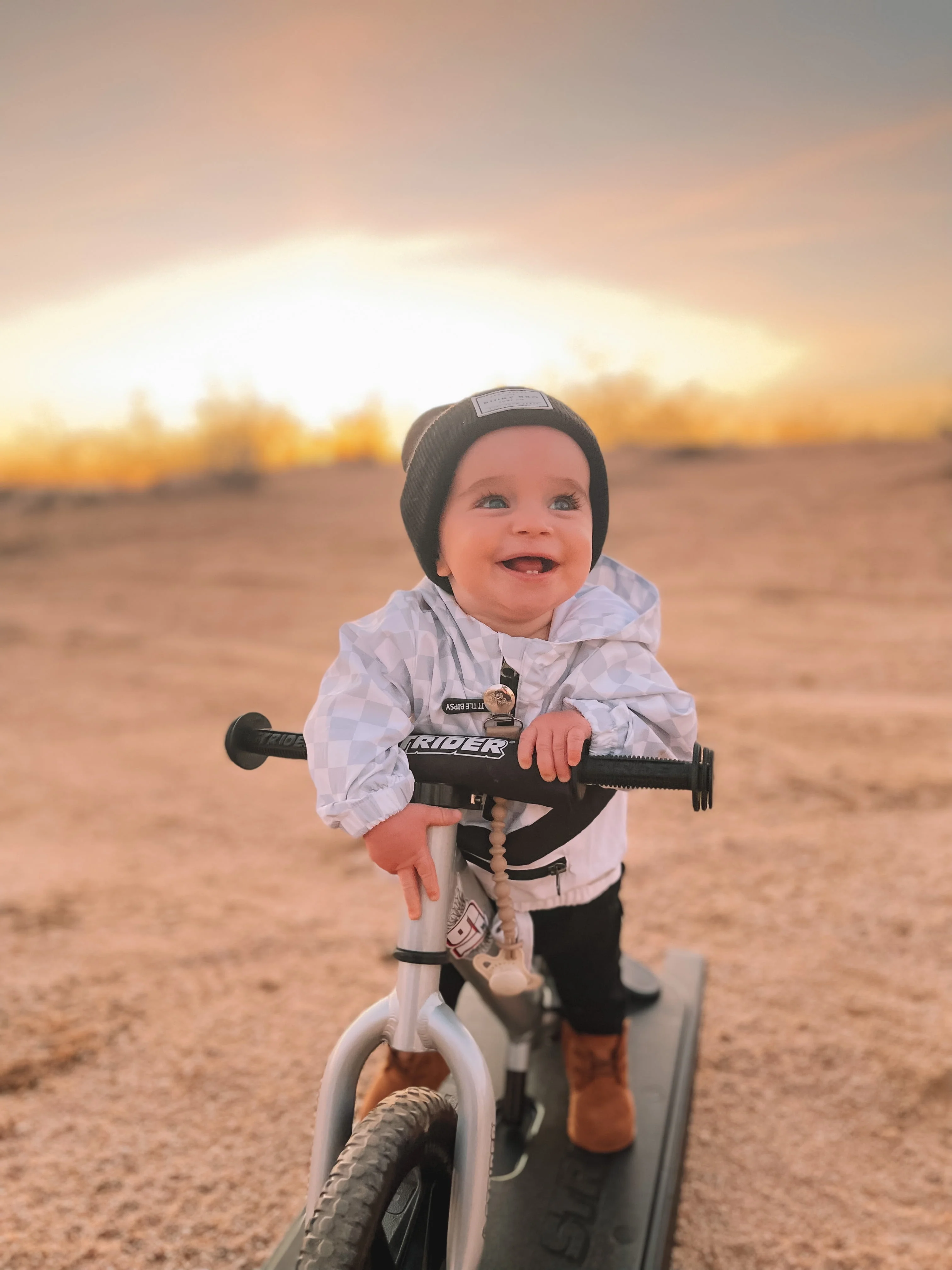 Strider - 12 Pro 2-in-1 Rocking Balance Bike, Ages 6 months to 5 Years - Silver