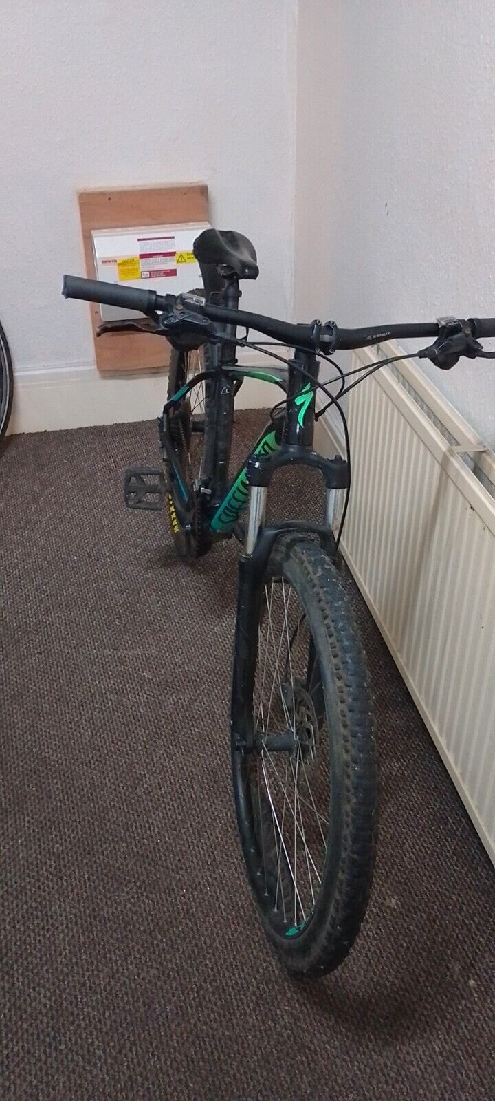 specialized full suspension mountain bike medium