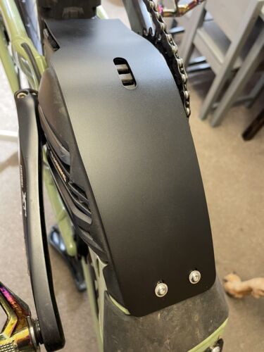 Nukeproof Megawatt BashGuard.