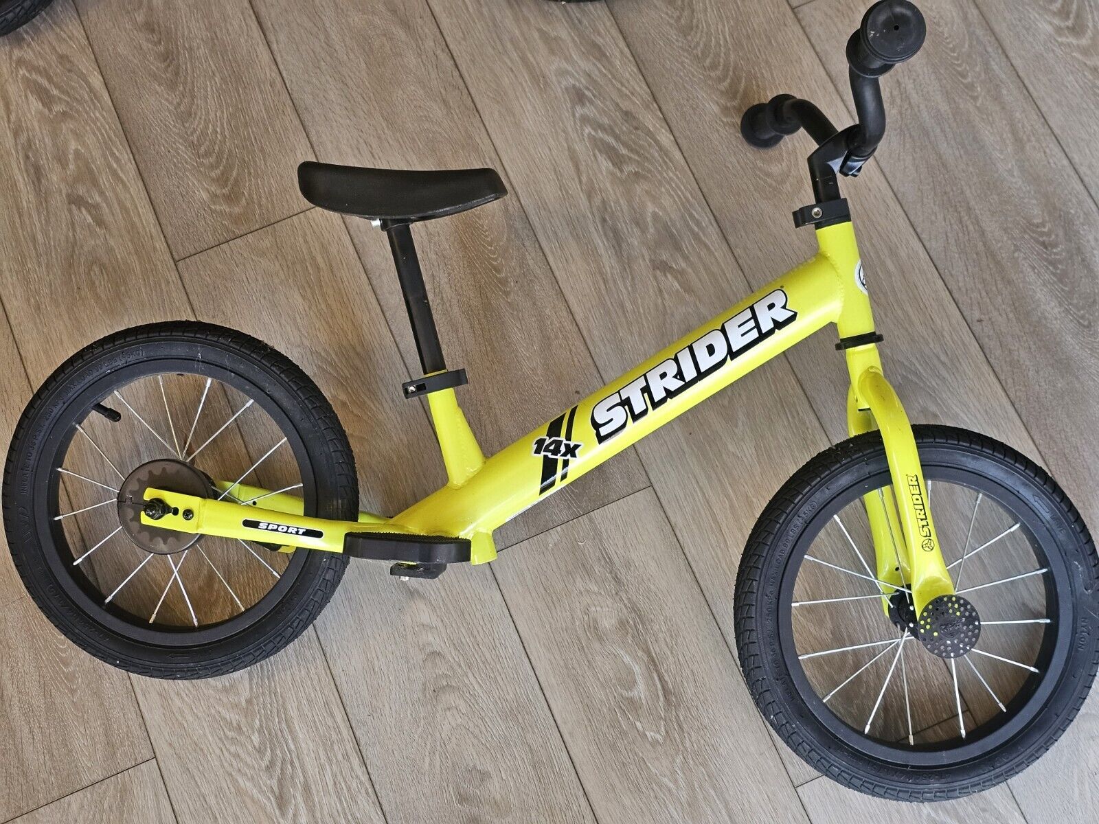strider bike 14x