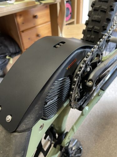 Nukeproof Megawatt BashGuard.