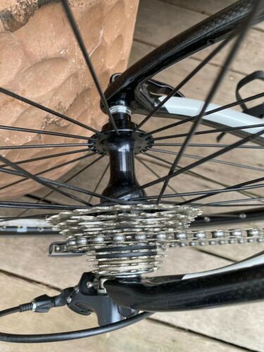 Fully Carbon Lightweight Road Bike Carrera Virago - 9.9/10