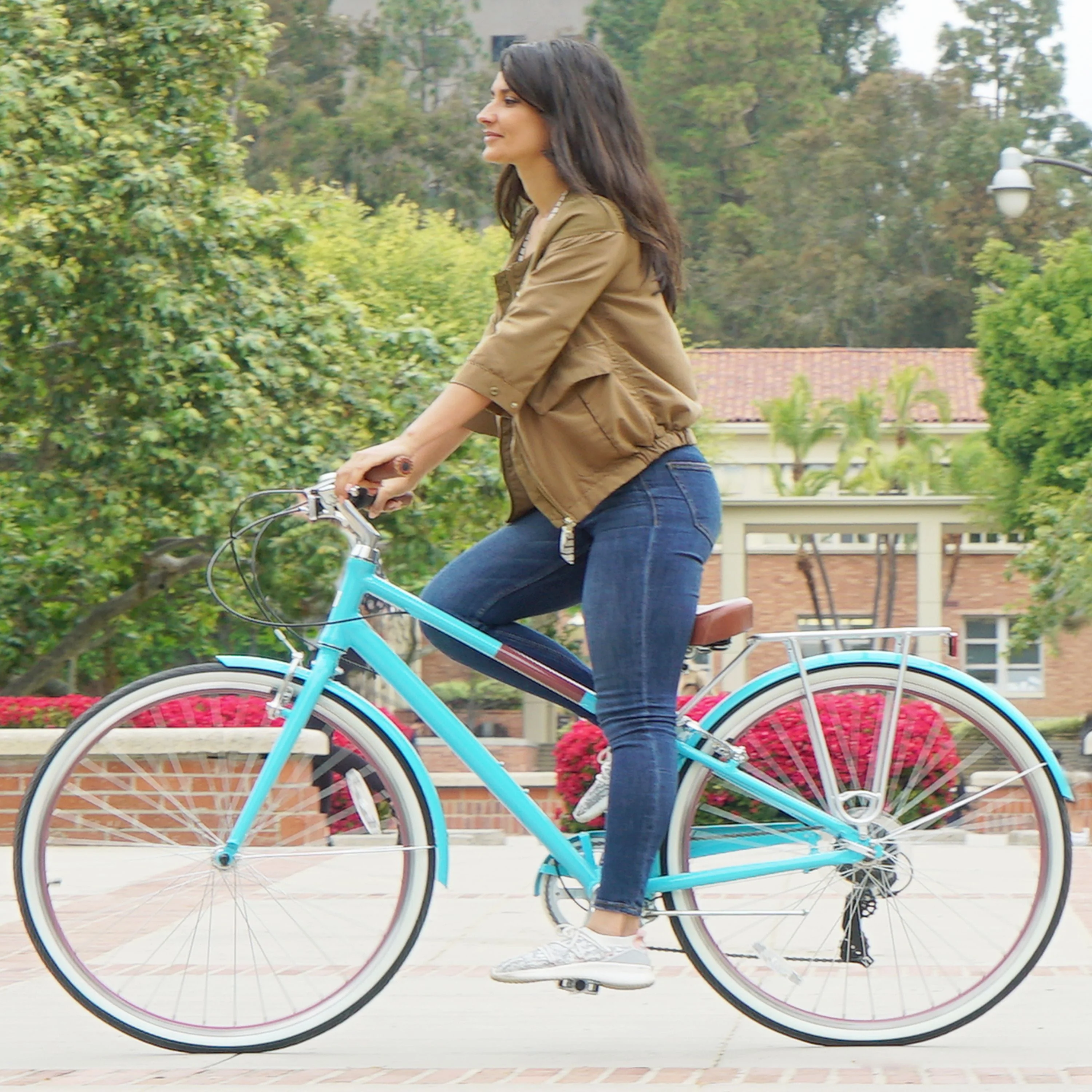 sixthreezero Reach Your Destination Women's 7-Speed Hybrid Bike with Rear Rack, 28 In. Wheels, Teal Blue
