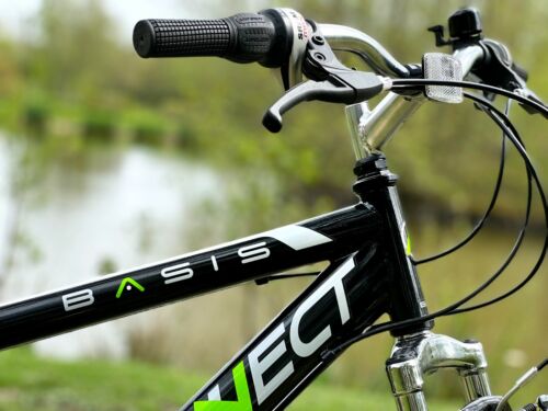 Basis Connect Mountain Bike 26" Wheel MTB Unisex 18 Speed Shimano Bicycle Black