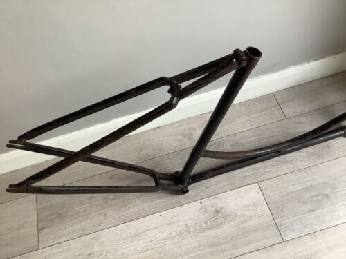 1930s Rudge Bike Loop Frame 22 Inch …No Forks For Restoring Collect Or Post