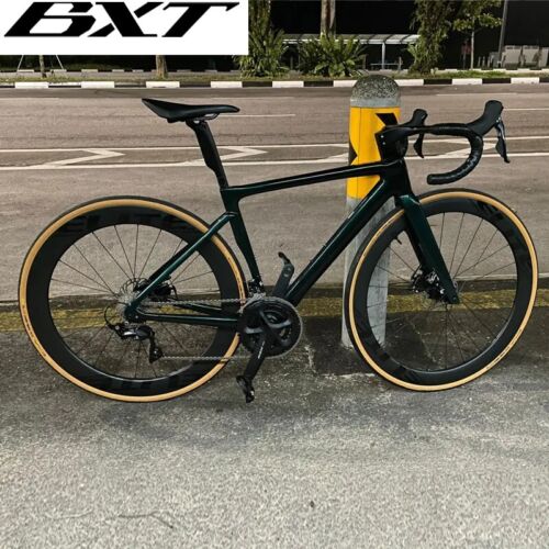 700C Carbon Road Bike Full Hidden Disc Brake Carbon Road Complete Bike 22 Speed
