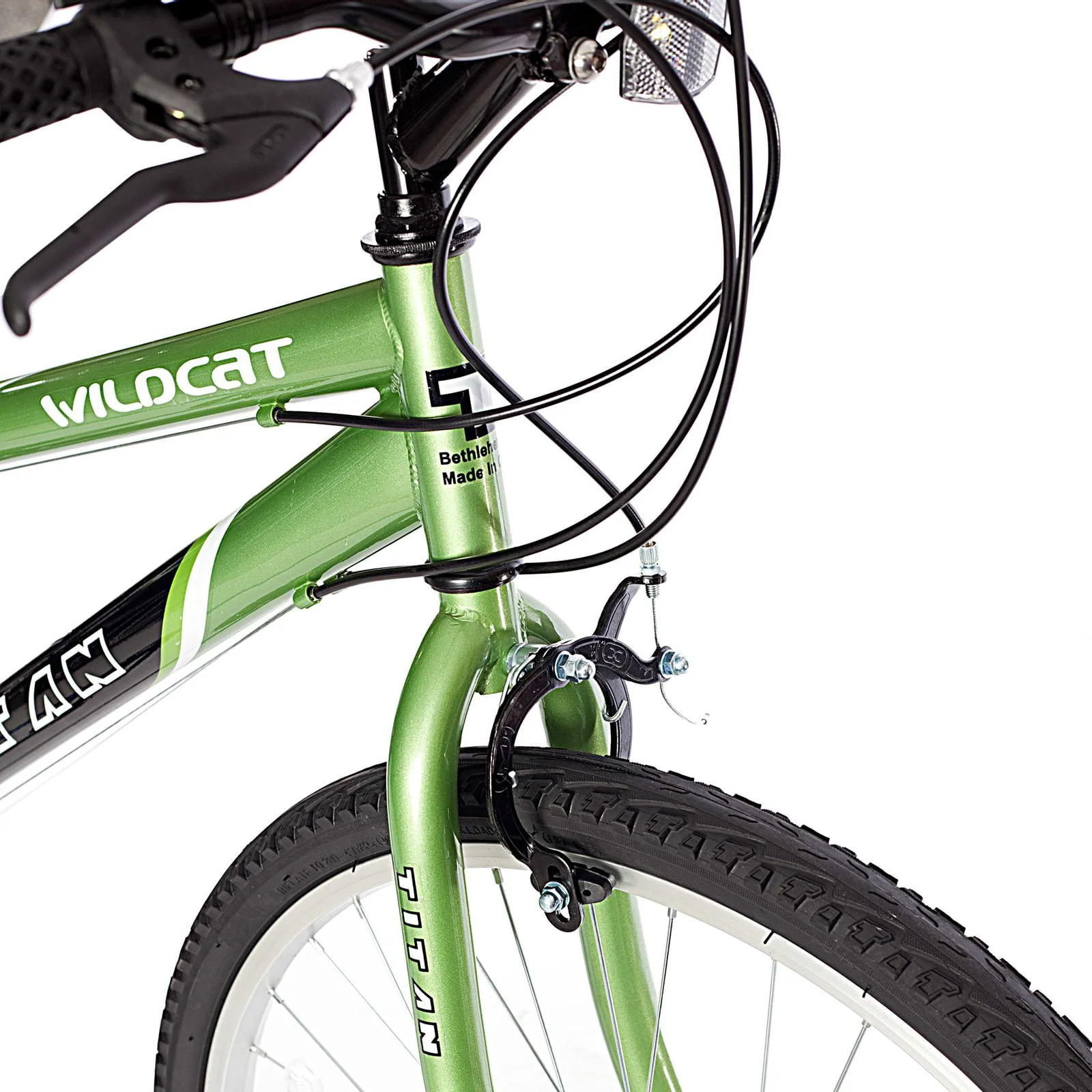 Titan Wildcat 18-Speed Women's Mountain Bike, Lavender and White