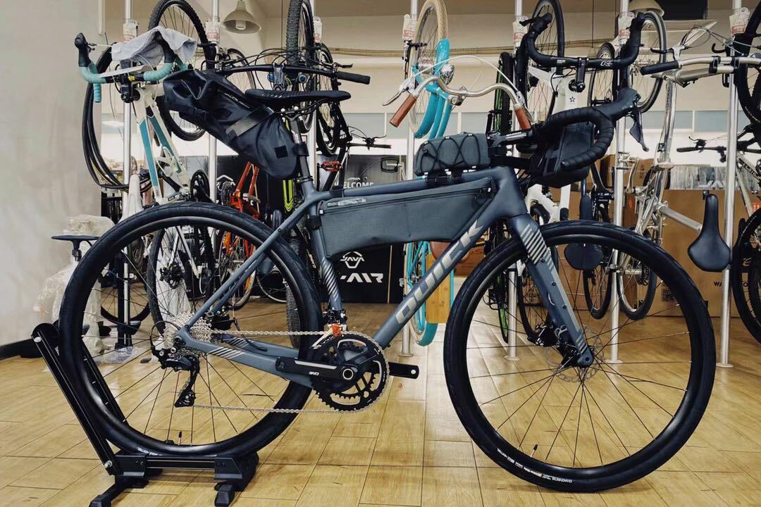 QUICK LANCER Carbon Fiber Gravel Bike