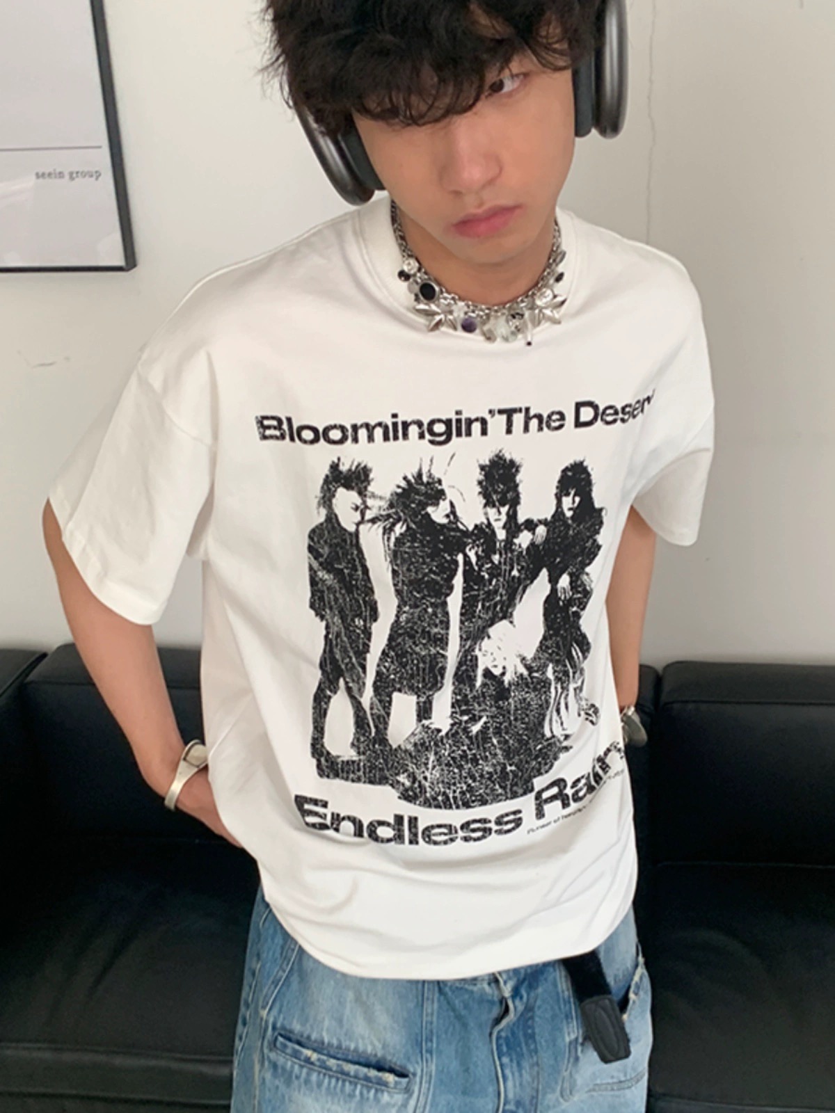 Retro portrait silhouette milky white heavy cotton new style niche handsome Hong Kong style OOTD short-sleeved T-shirt men's summer