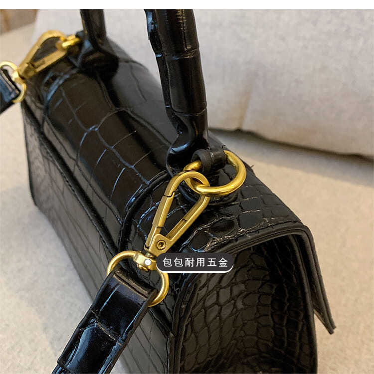 Small bag women's armpit bag one shoulder baguette retro stone texture messenger bag