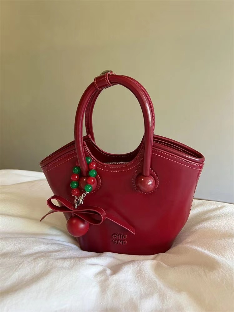 Cherry Love Hand Tote Bag Women's 2024 New High-end Shoulder Crossbody Bag