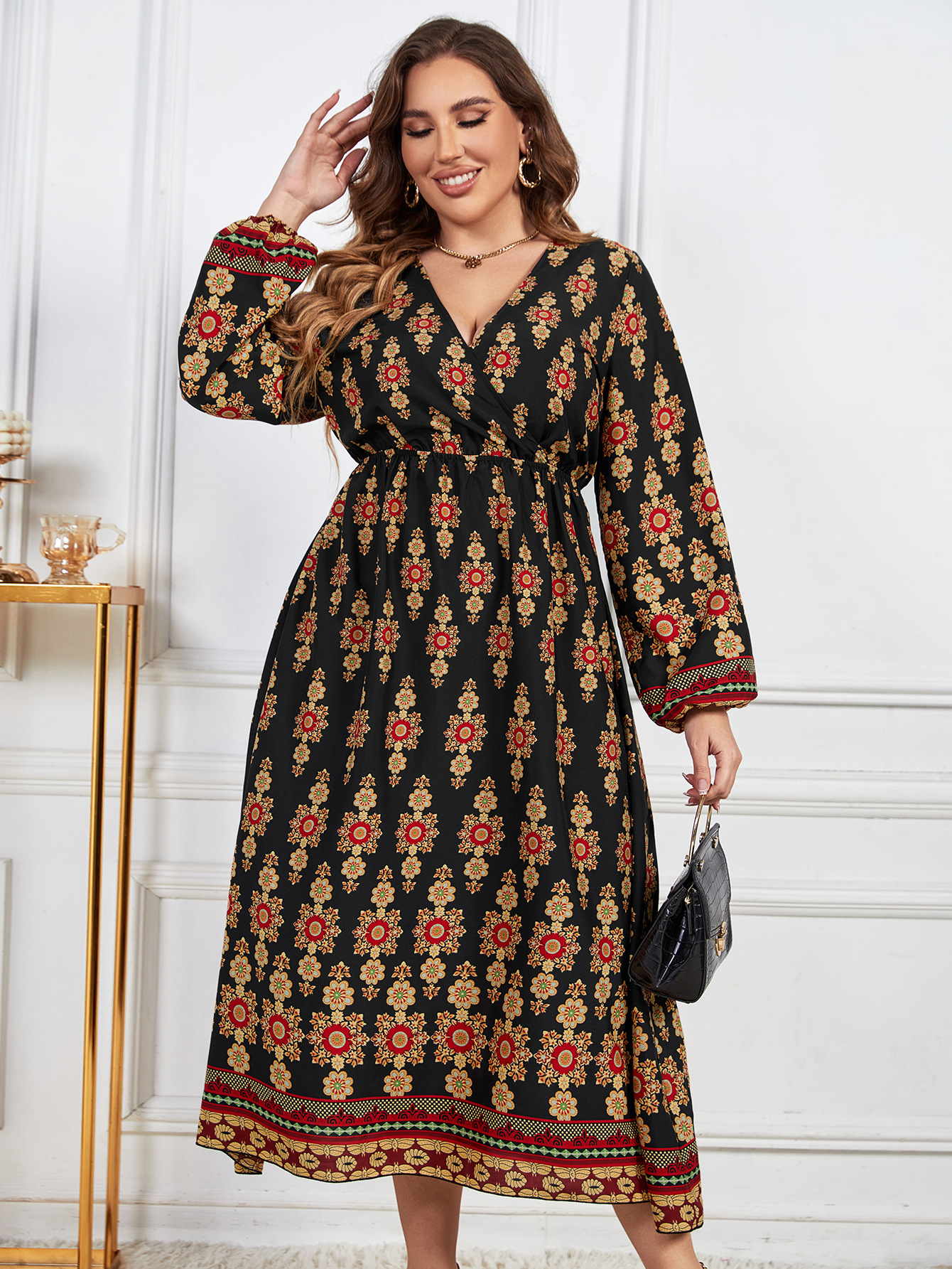 Plus Size Women V-Neck Long Sleeve Printed Dress