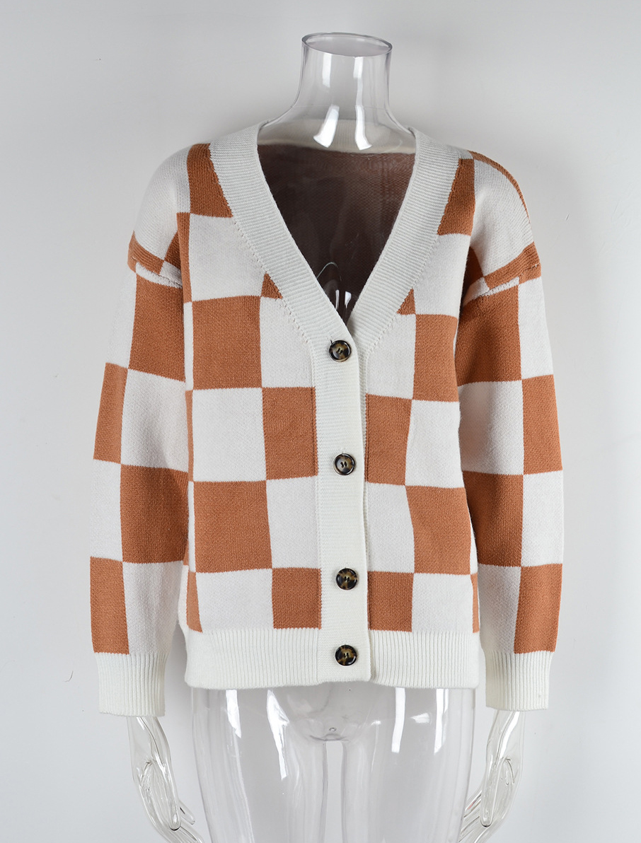 Plus Size Women knitting plaid sweater