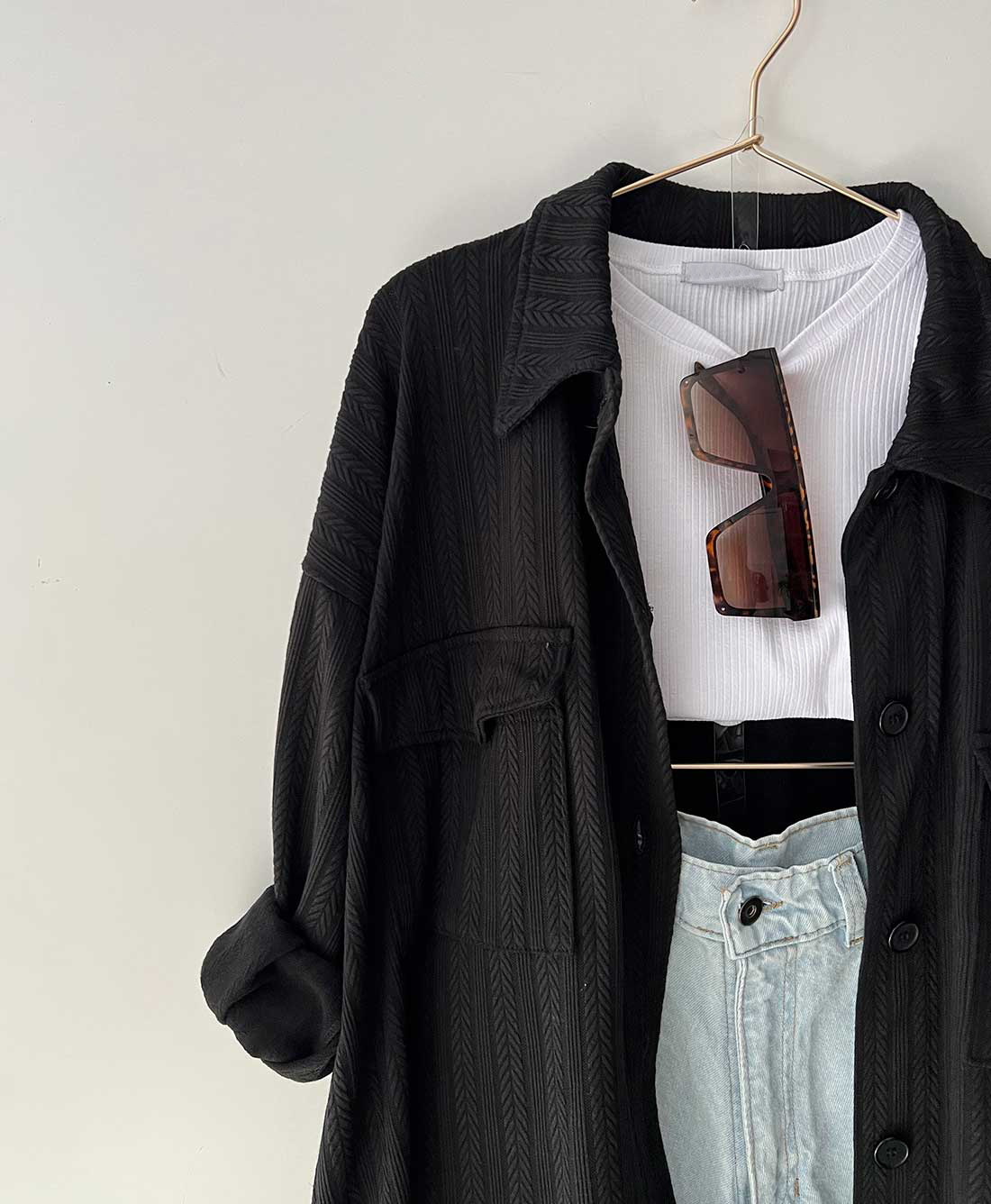 Women's Spring Loose Plus Size Patch Pockets Turndown Collar Long Sleeve Shirt