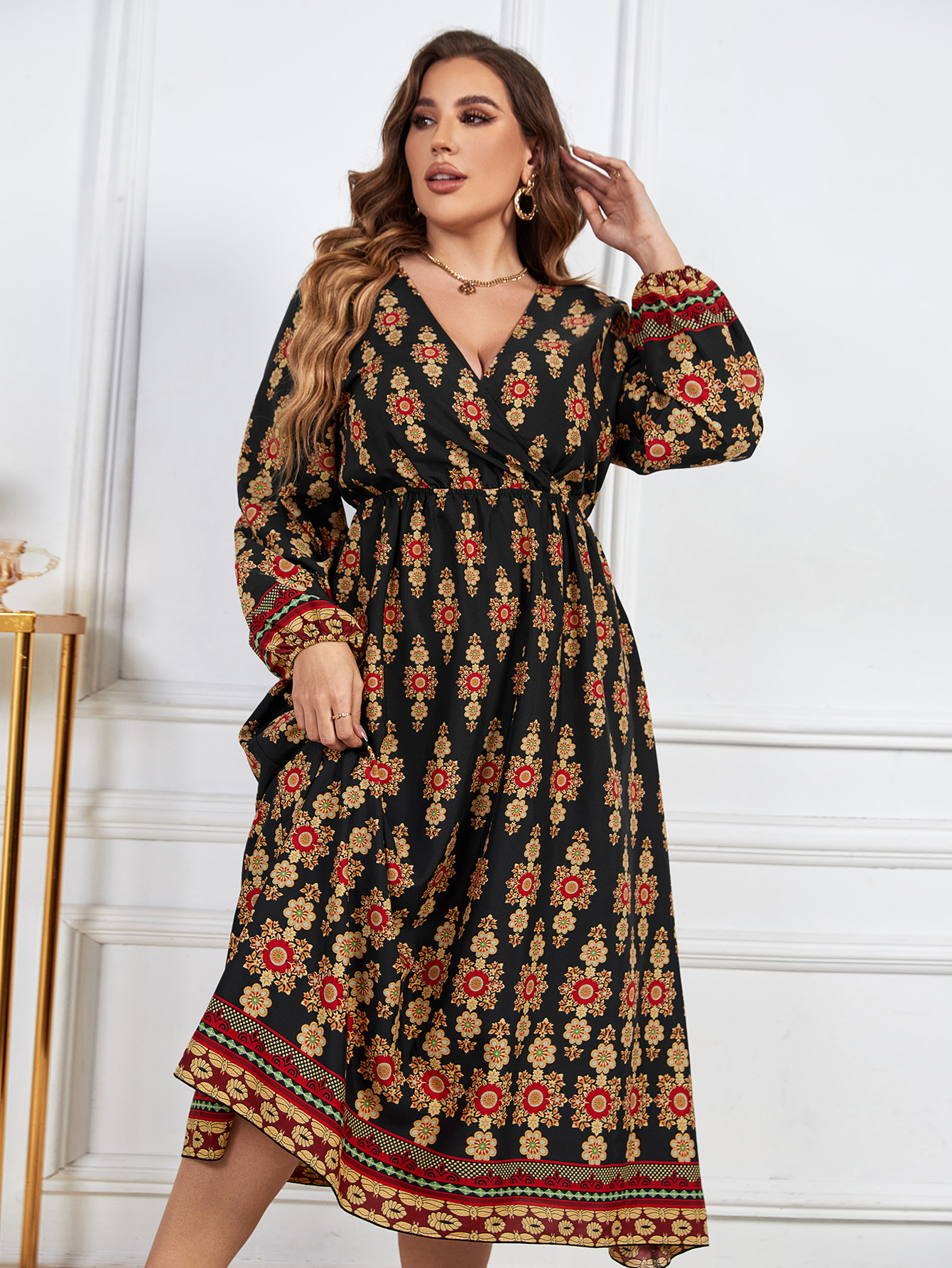 Plus Size Women V-Neck Long Sleeve Printed Dress