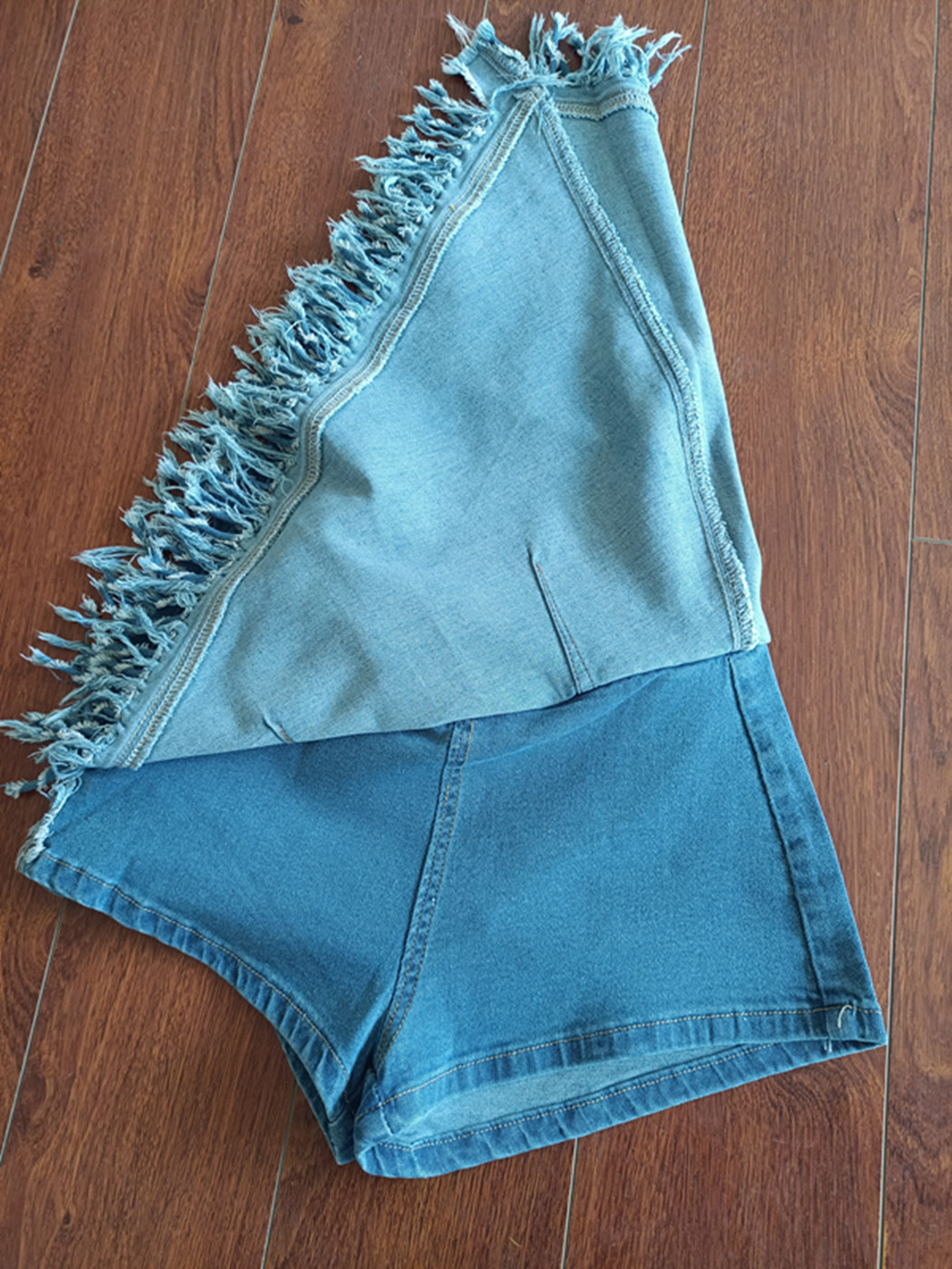 Women Denim Stretch Diagonal Apron Fringed Shorts