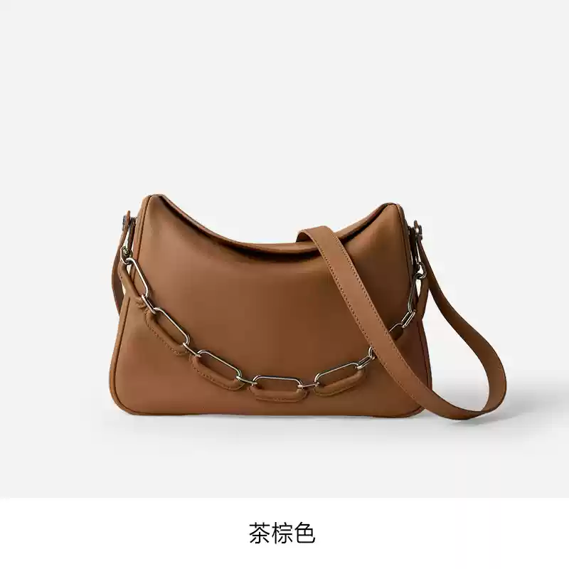 Toast bag for women, large capacity, high-end texture, niche design chain, fashionable and popular shoulder bag
