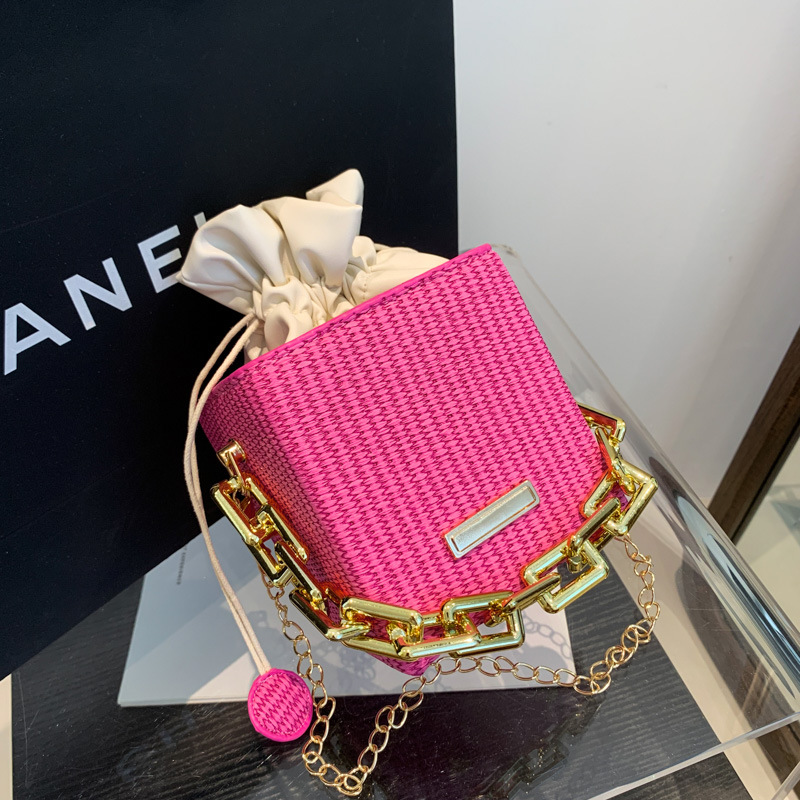 Women Mini Chain Handbag Shoulder Messenger Bag Small Square Bag