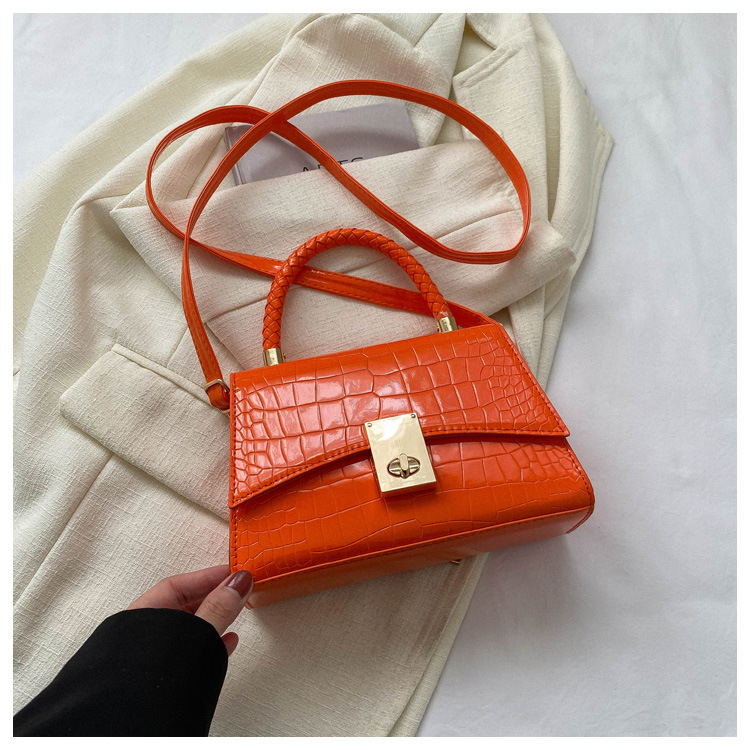 Popular Winter Retro Small Bag Women's Casual Textured Shoulder Messenger Bag