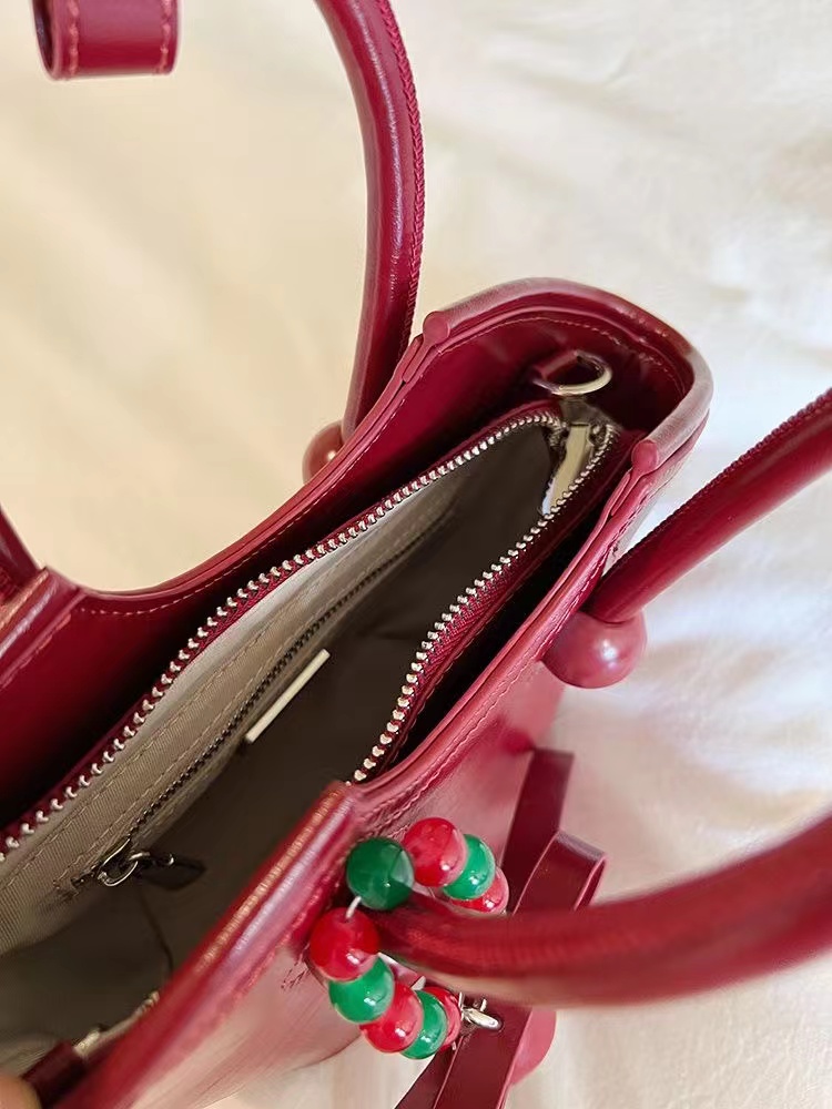 Cherry Love Hand Tote Bag Women's 2024 New High-end Shoulder Crossbody Bag